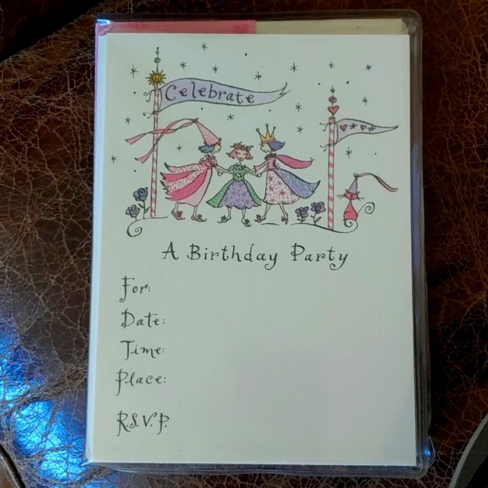 NEW Petite Lulu 'Princess' Birthday Invitations